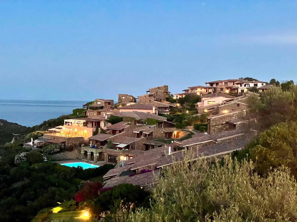 San Teodoro Punta Est Delizioso Monolocale Vista Mare Apartment Exterior foto
