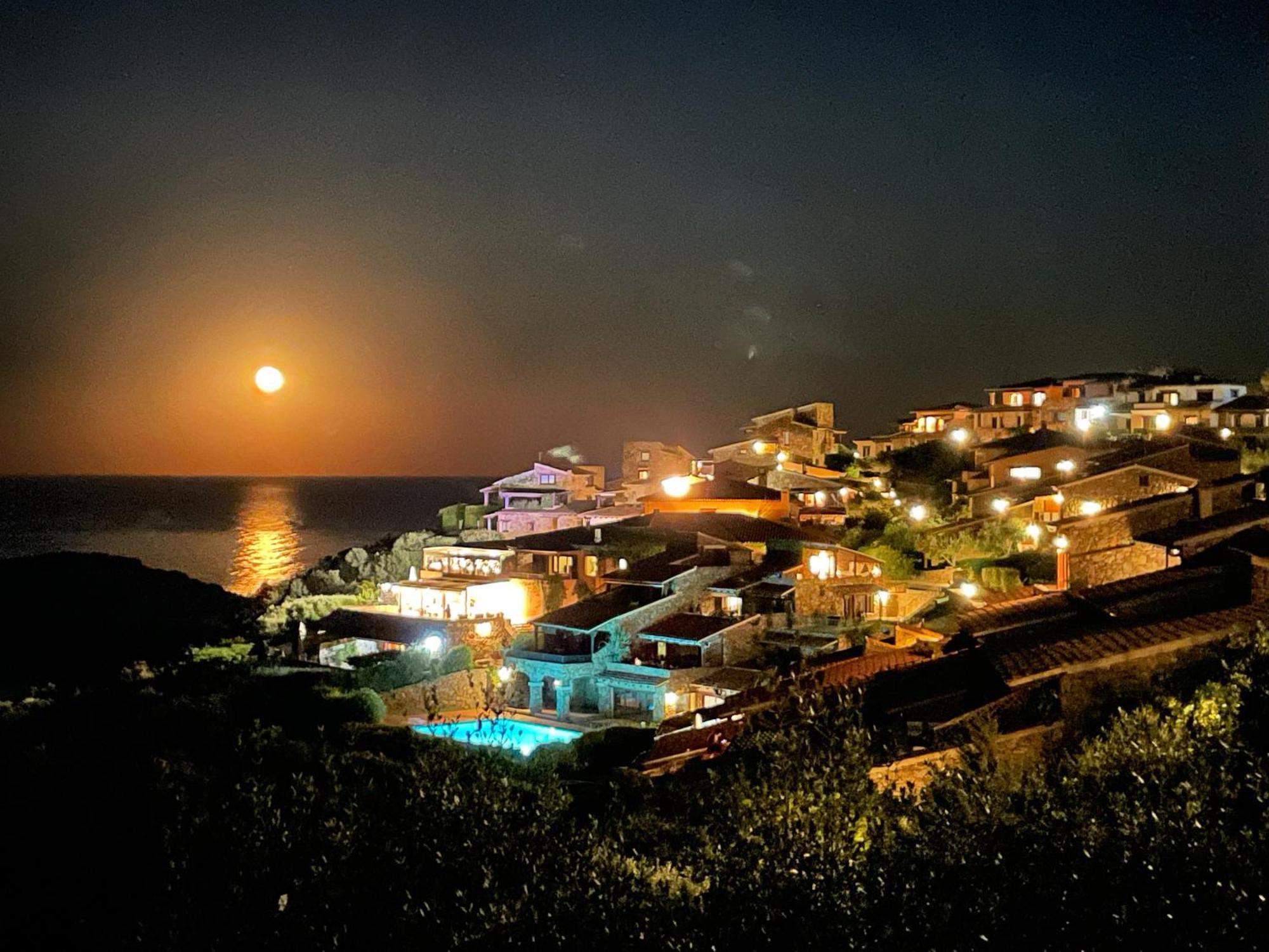 San Teodoro Punta Est Delizioso Monolocale Vista Mare Apartment Exterior foto